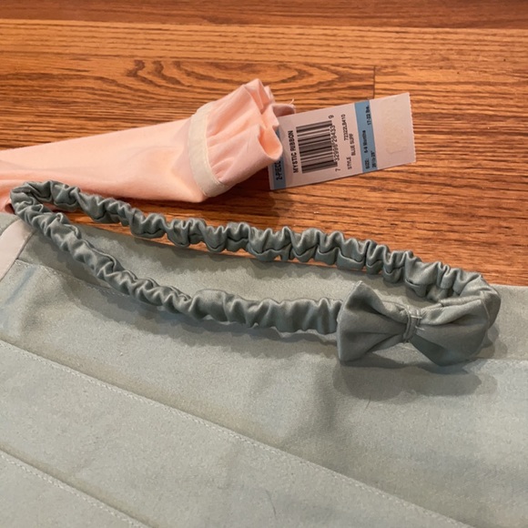 NWT baby dress with matching headband. - Picture 3 of 3